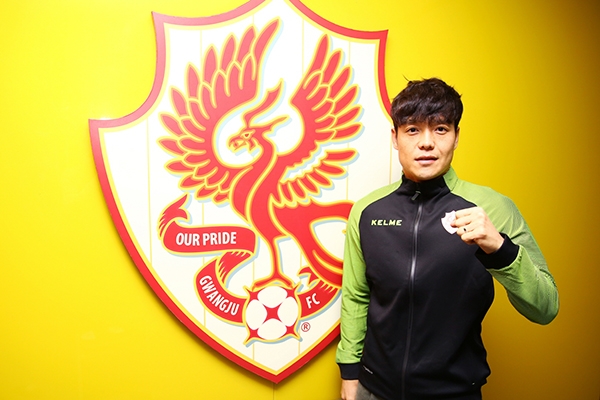 KDH Football Academy Welcomes New Heights: Coach Kim Hyo Gi Joins the Squad in February 2024